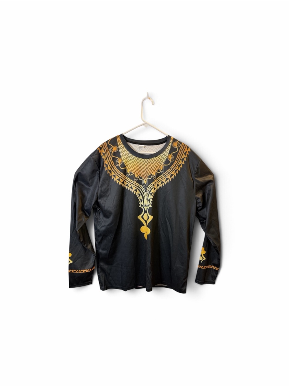 Source Unknown Black Long-Sleeve Dress Shirt with Gold Print